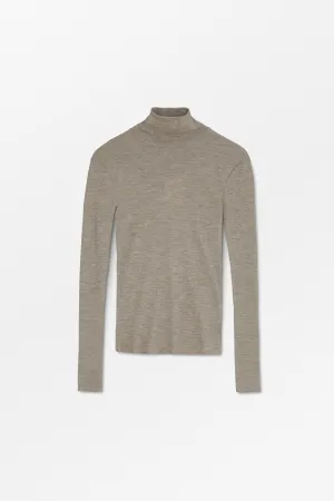 Amy T-neck - Brown
