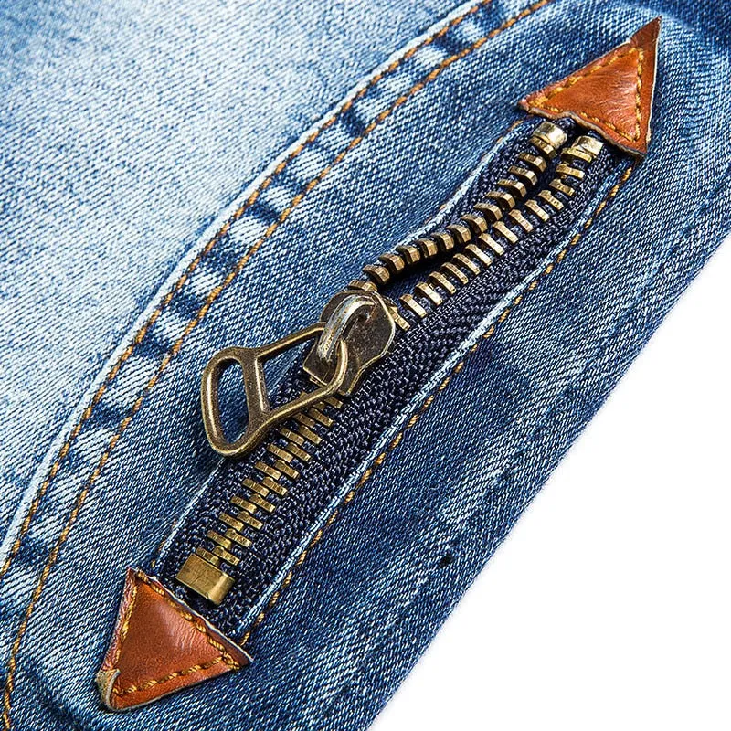 Elastic Waist Zipper Jeans