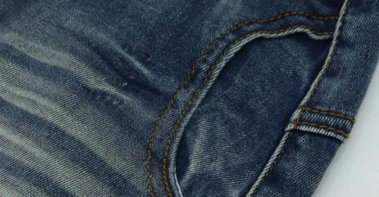 Elastic Waist Zipper Jeans