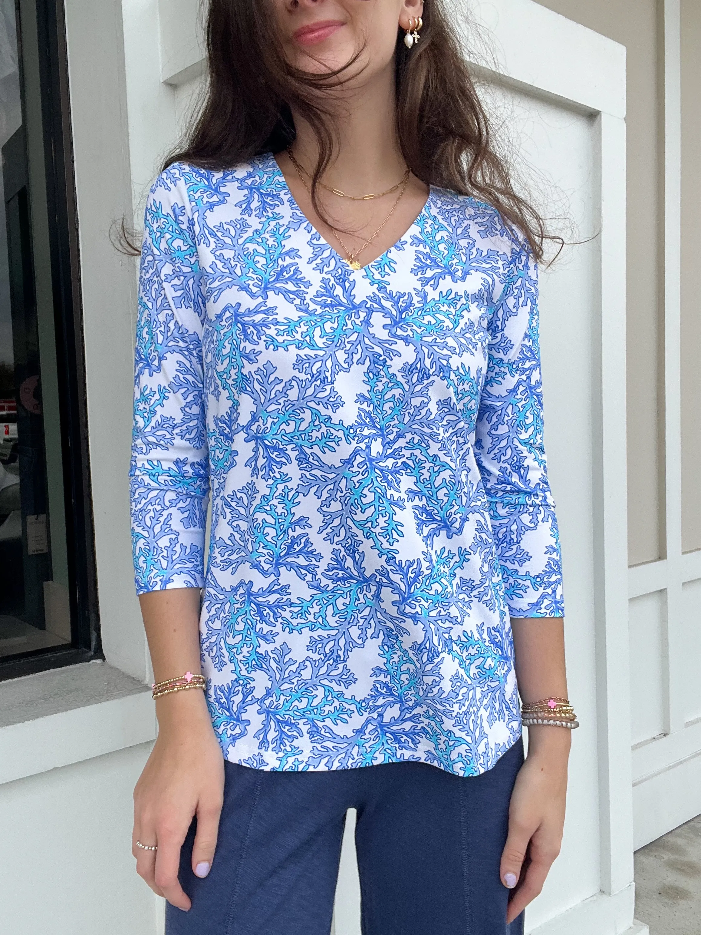 LuLu B Coral Blue V-Neck 3/4 Sleeve Top