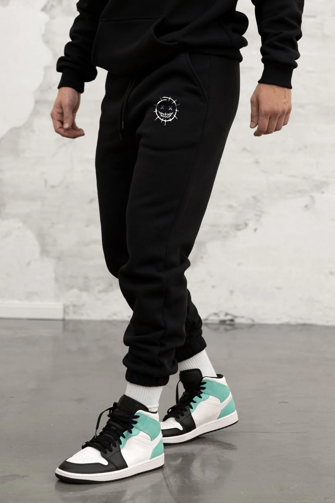 Men's casual fashion basic sports trousers