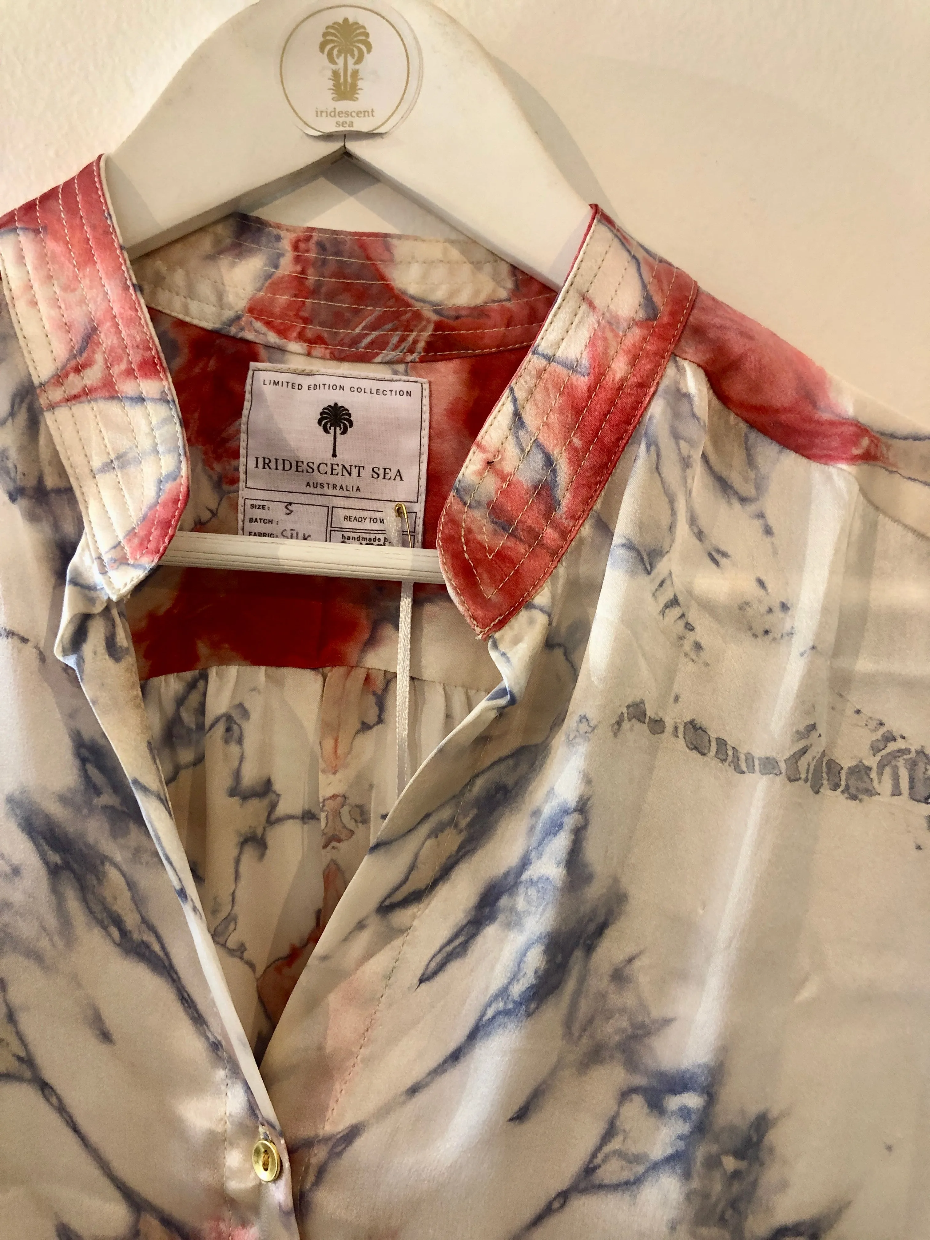 The Havana Silk Blouse in del Camino