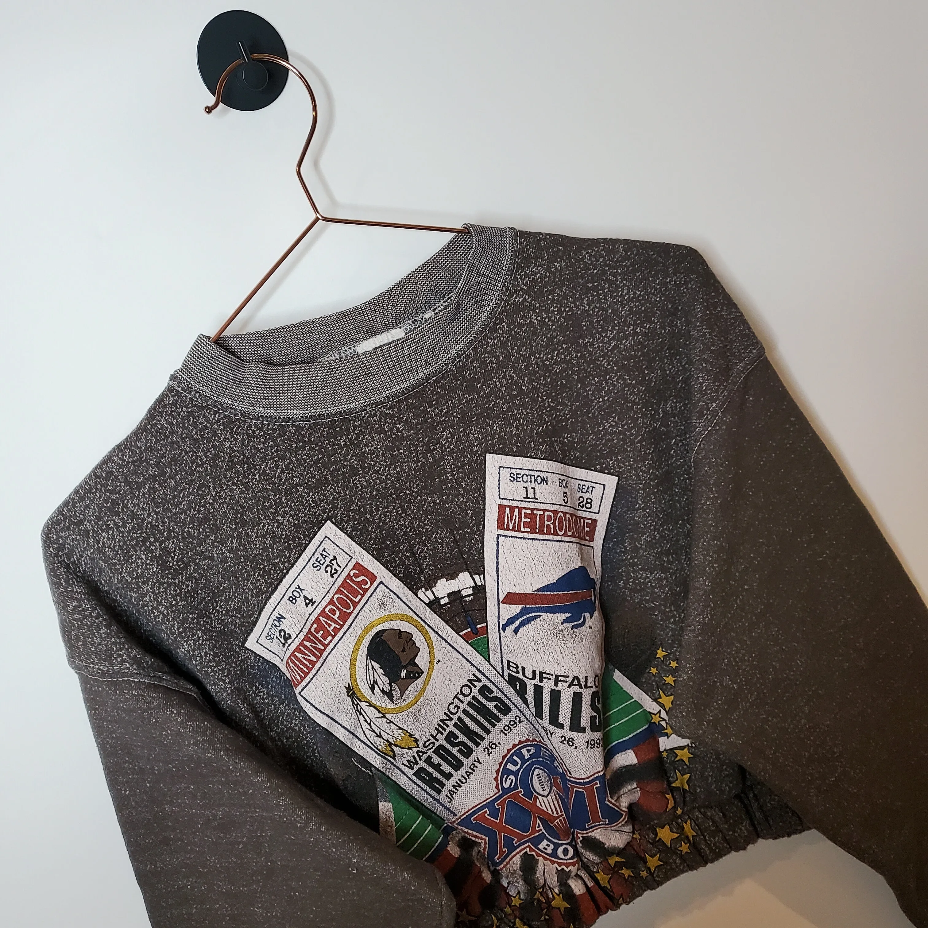 Vintage 90s America Football Crop Sweatshirt | Size 10